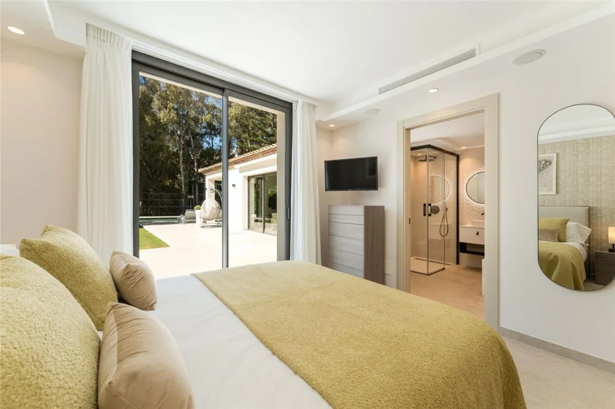 Contemporary Mediterranean Villa 107 — Nagüeles, Marbella view 18