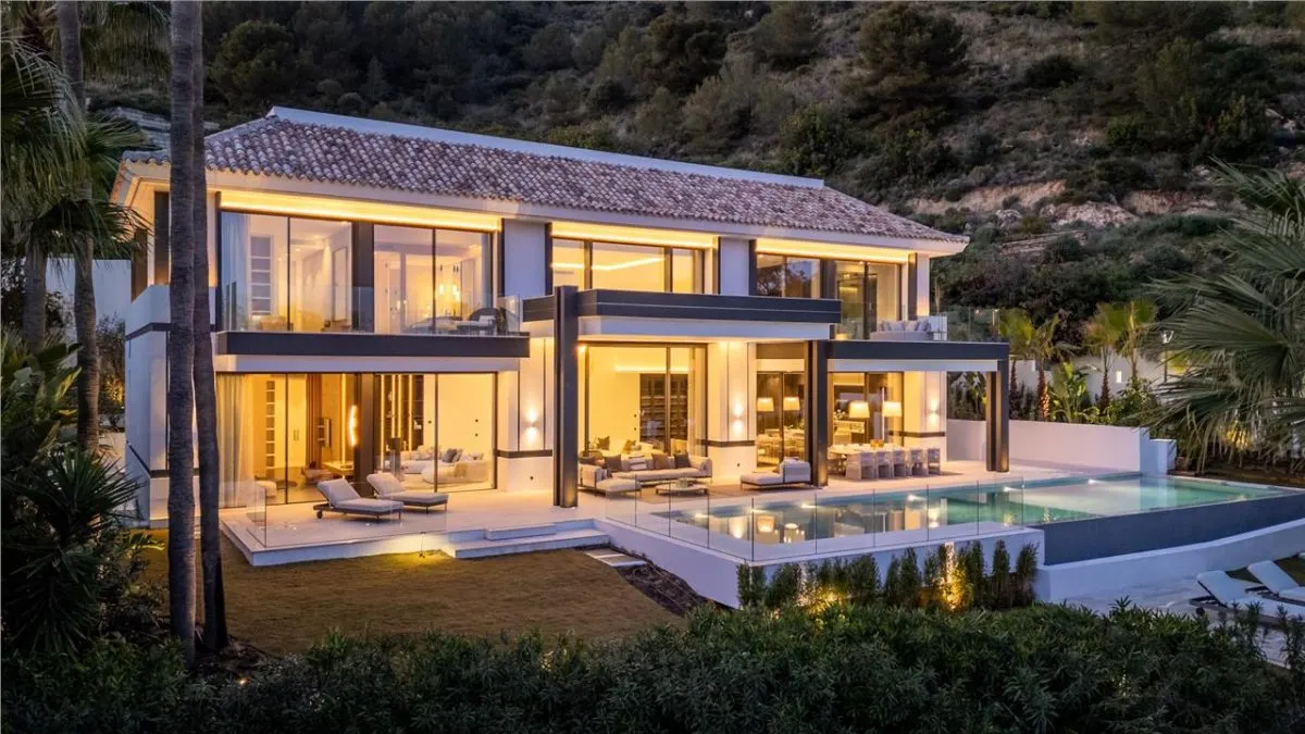Villa Horizon 2 — Golden Mile Private Estate, Marbella view 18
