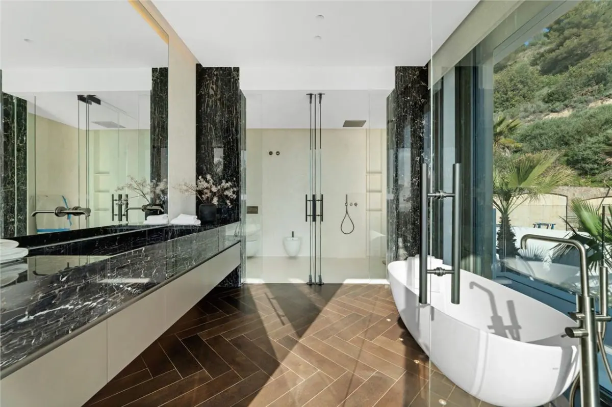 Villa Horizon 2 — Golden Mile Private Estate, Marbella view 22