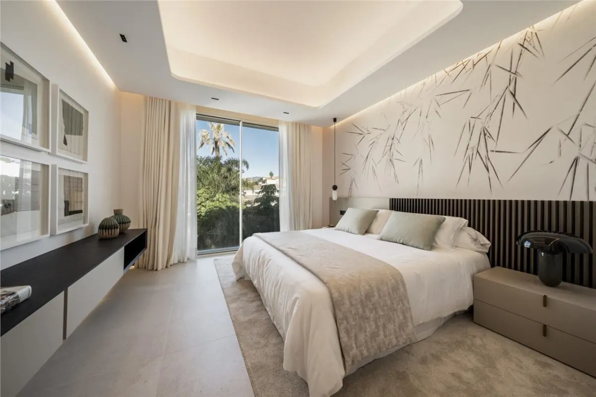 The Nueva Andalucía Architectural Residence 78 — Marbella view 13