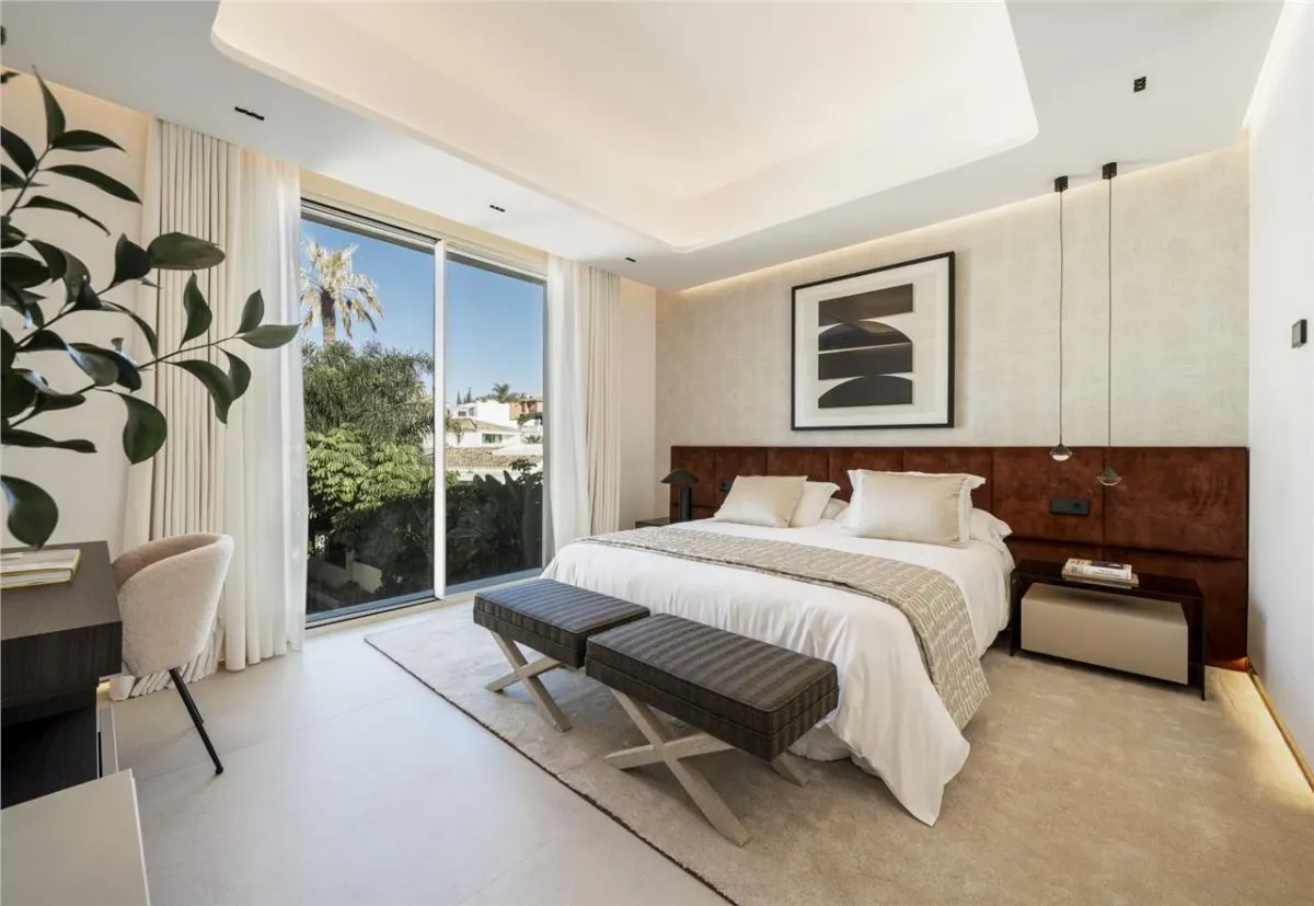 The Nueva Andalucía Architectural Residence 78 — Marbella view 15