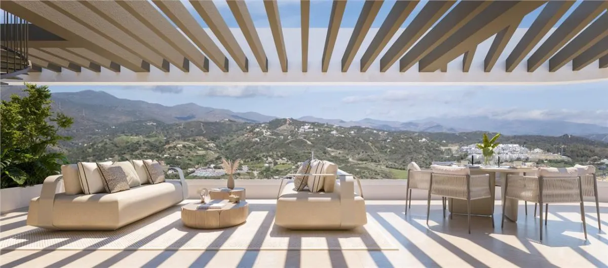 Executive Coastal Residence 34 — Sierra Blanca, Estepona — Photograph 1
