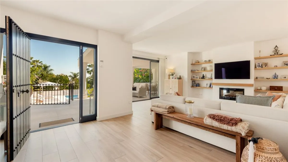 Executive Coastal Residence 38 — El Madroñal, Marbella view 2