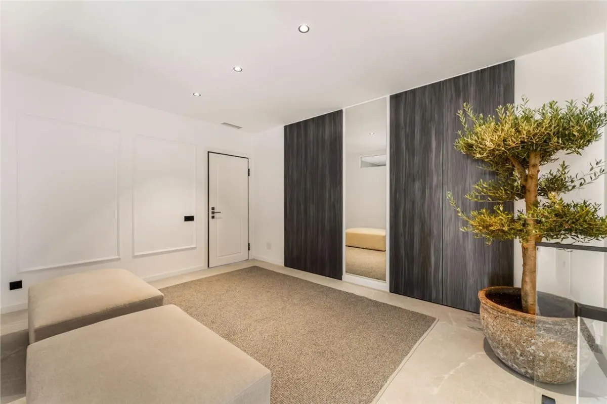 Executive Coastal Residence 53 — Los Flamingos, Benahavis view 9