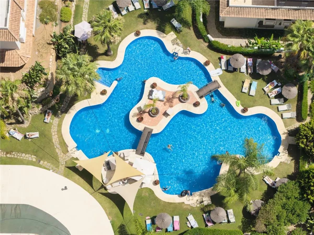 Executive Coastal Residence 50 — Sierra Blanca, Marbella view 24