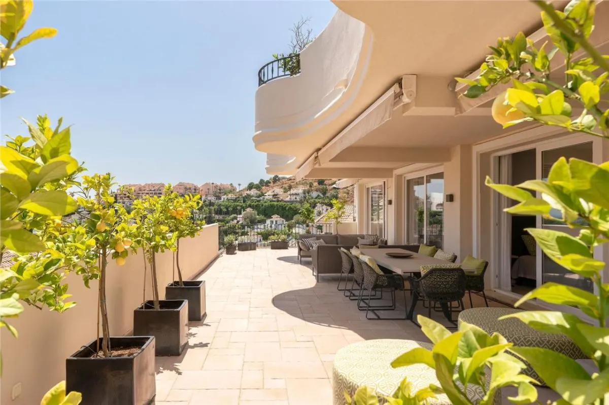 Executive Coastal Residence 50 — Sierra Blanca, Marbella view 8