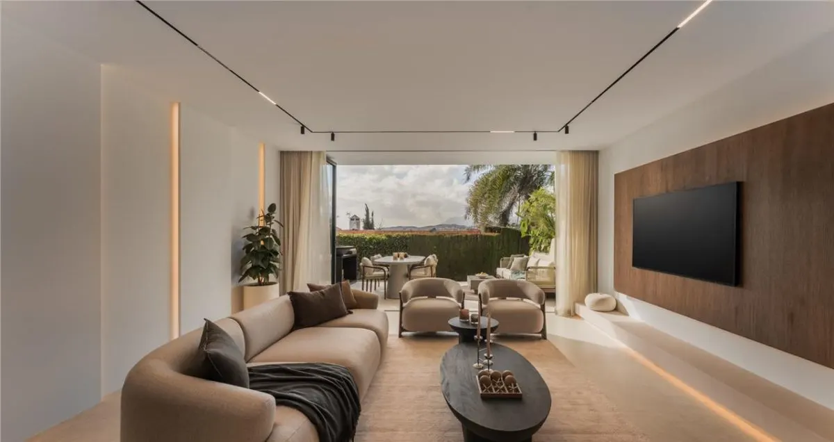 Villa Horizon 51 — Golden Mile Private Estate, Marbella — Photograph 1