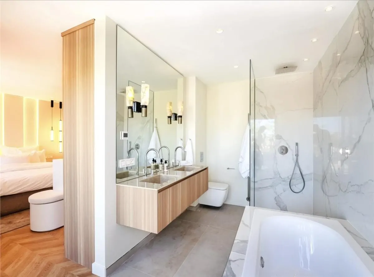 Villa Horizon 56 — Los Monteros Private Estate, Marbella view 9