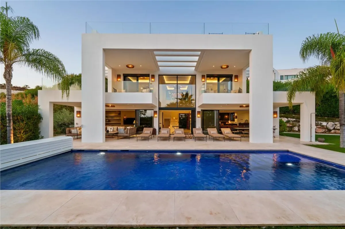 Villa Horizon 145 — Guadalmina Baja Private Estate, Marbella view 3