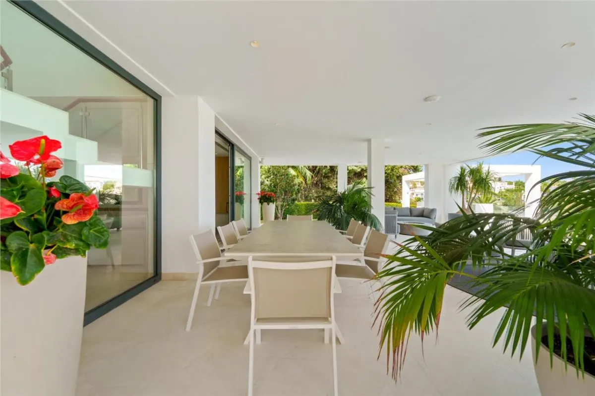 Villa Horizon 109 — Altos de Puente Romano Private Estate, Marbella view 22