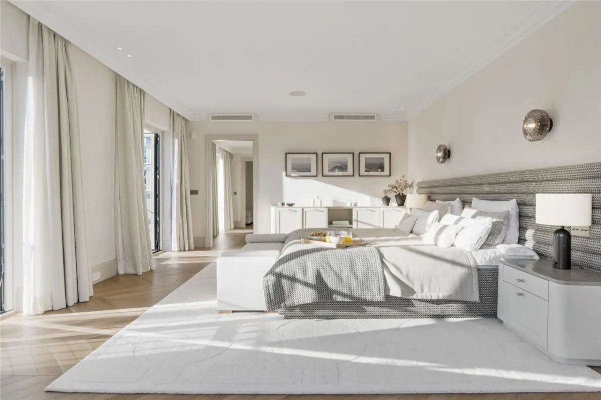 Villa Horizon 19 — Los Monteros Private Estate, Marbella view 18