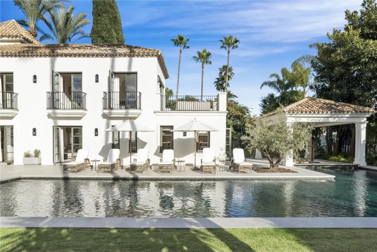 Villa Horizon 19 — Los Monteros Private Estate, Marbella view 3