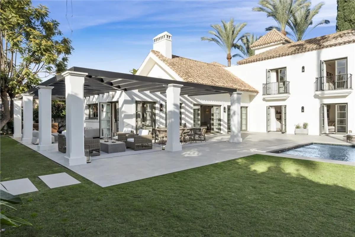 Villa Horizon 19 — Los Monteros Private Estate, Marbella view 5