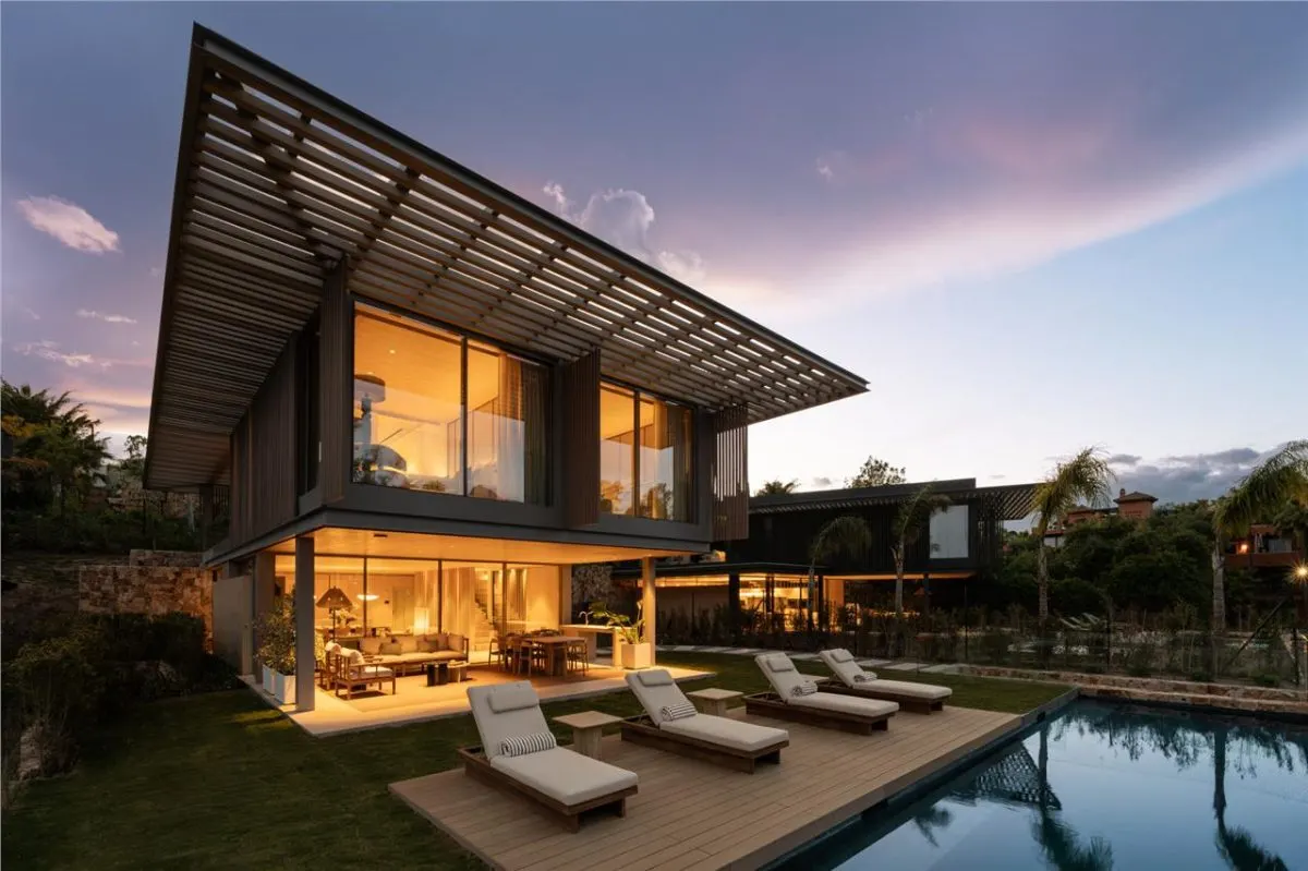 The Marbella East Architectural Residence 98 — Marbella view 3