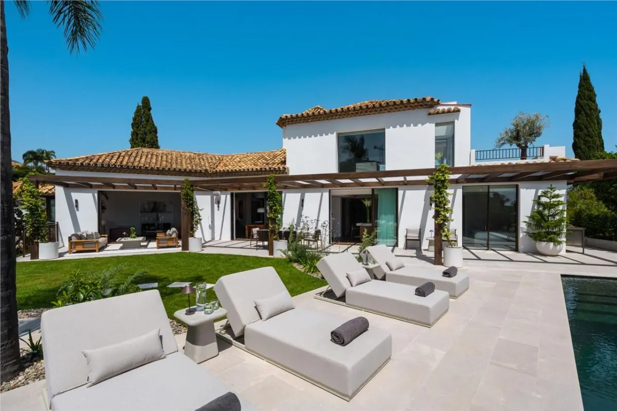Villa Horizon 38 — El Madroñal Private Estate, Benahavis view 6
