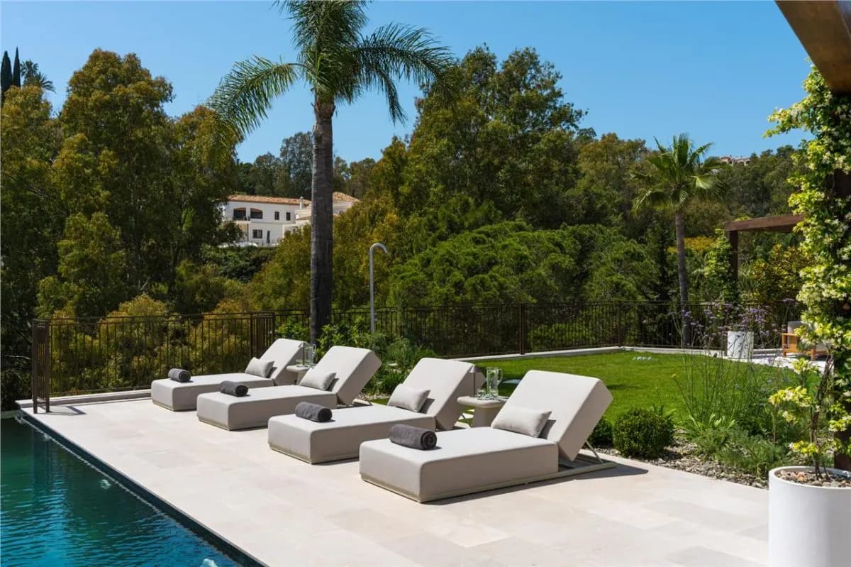 Villa Horizon 38 — El Madroñal Private Estate, Benahavis view 9