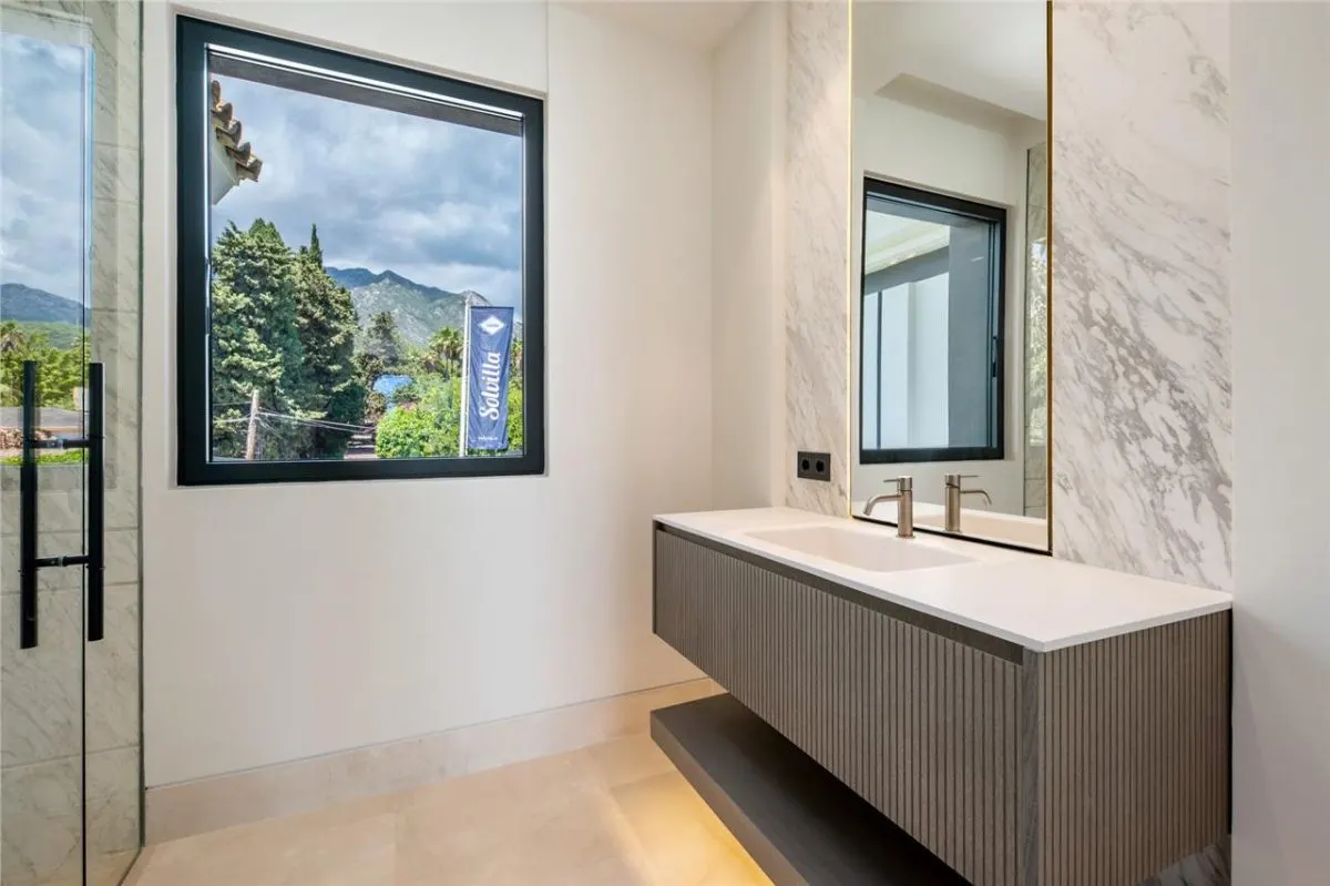 Villa Horizon 33 — Los Monteros Private Estate, Marbella view 15