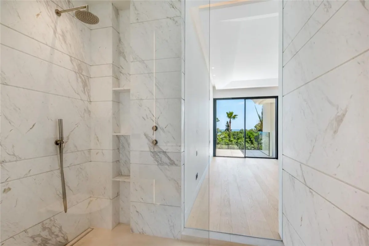 Villa Horizon 33 — Los Monteros Private Estate, Marbella view 17