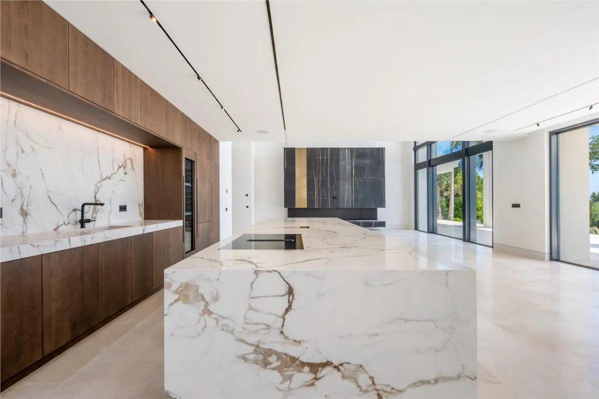 Villa Horizon 33 — Los Monteros Private Estate, Marbella view 22