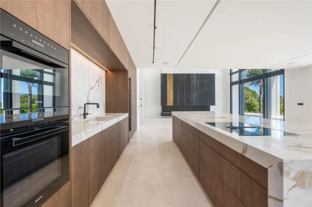 Villa Horizon 33 — Los Monteros Private Estate, Marbella view 23