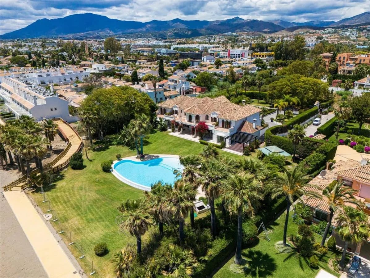 Villa Horizon 10 — Los Flamingos Private Estate, Estepona view 2