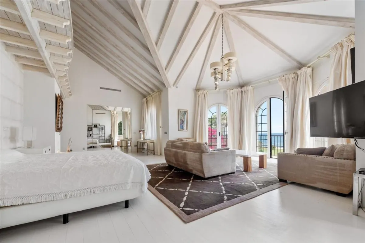 Villa Horizon 10 — Los Flamingos Private Estate, Estepona view 11
