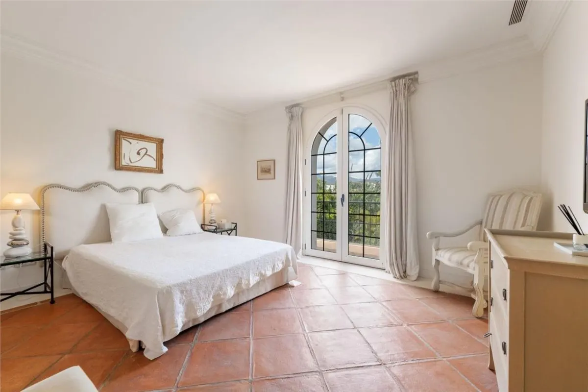 Villa Horizon 10 — Los Flamingos Private Estate, Estepona view 13