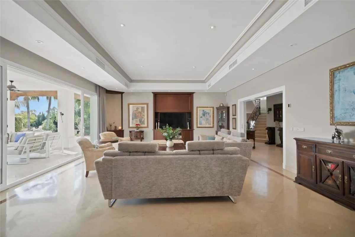 Private Belvedere Estate 72 — Marbella East, Marbella view 12