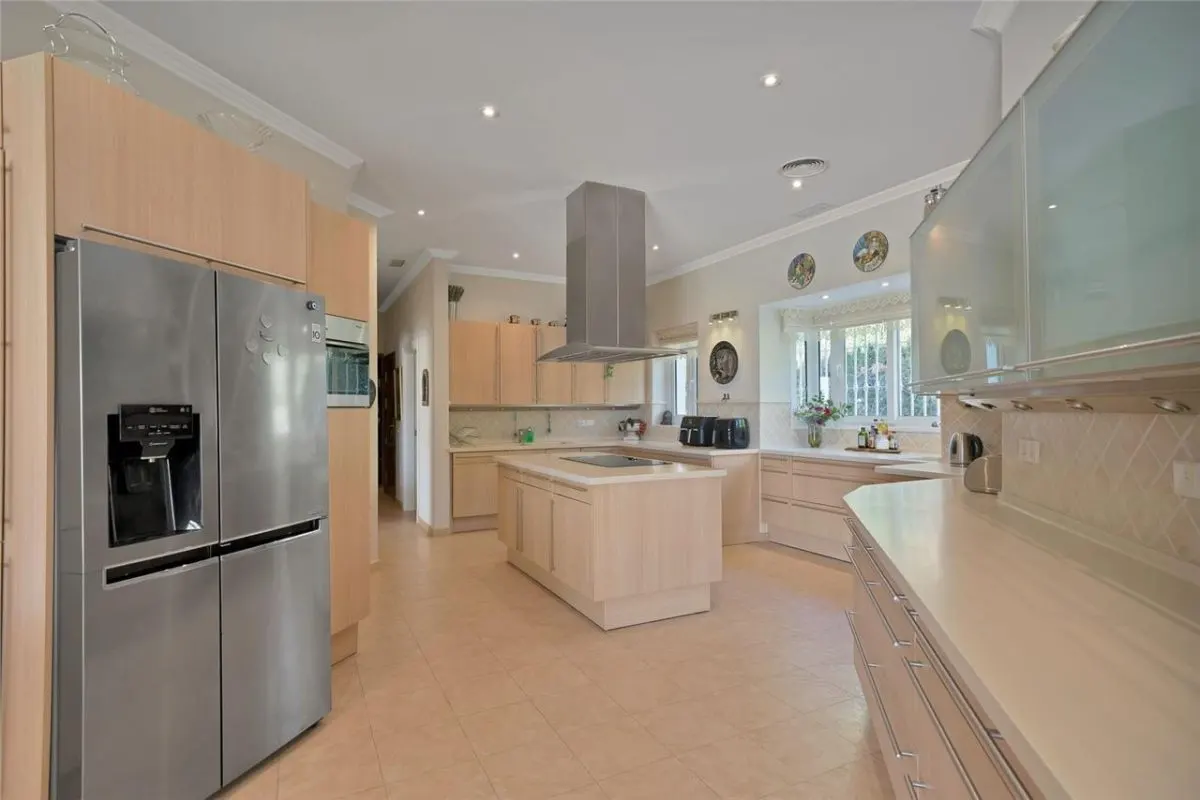 Private Belvedere Estate 72 — Marbella East, Marbella view 18