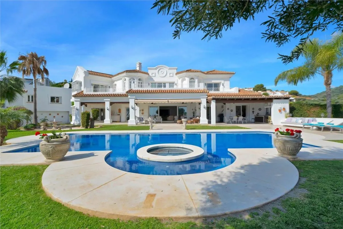 Private Belvedere Estate 72 — Marbella East, Marbella view 5