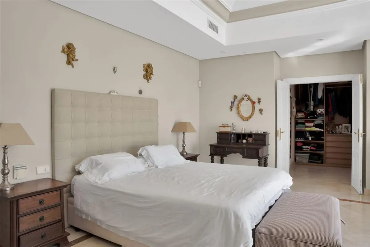 Private Belvedere Estate 72 — Marbella East, Marbella view 8