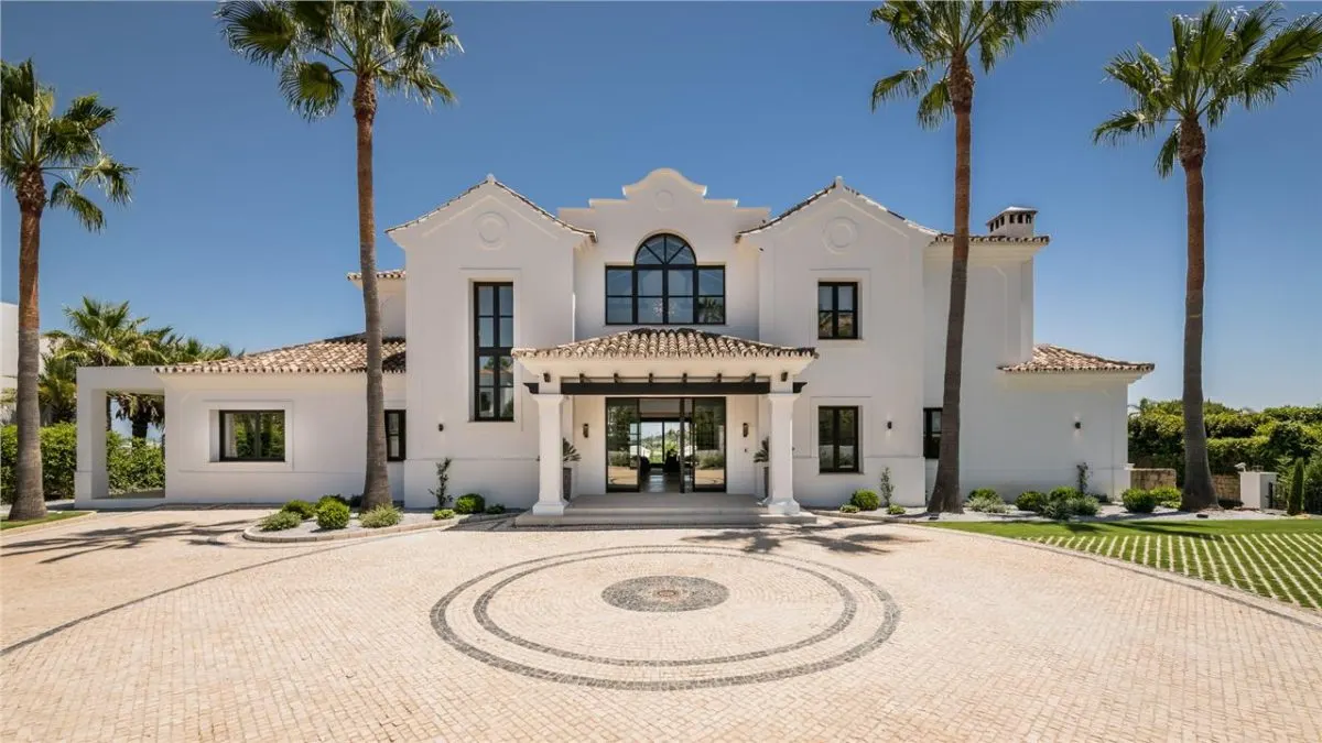 Villa Horizon 27 — Guadalmina Baja Private Estate, Marbella view 2
