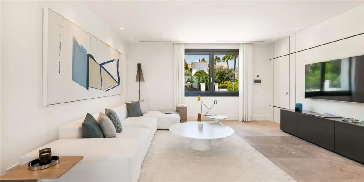 Villa Horizon 27 — Guadalmina Baja Private Estate, Marbella view 22