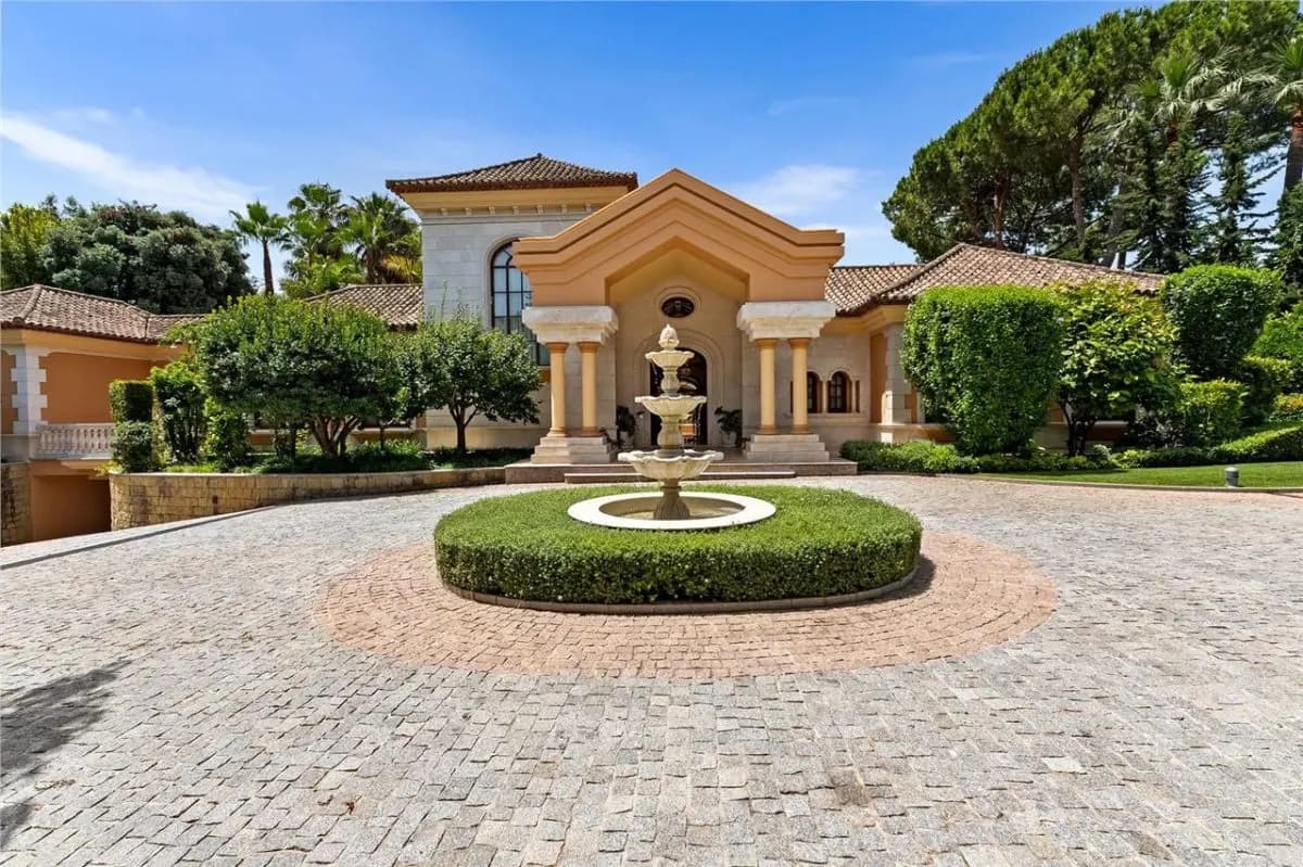 Villa Horizon 29 — Guadalmina Alta Private Estate, San Pedro de Alcantara view 4