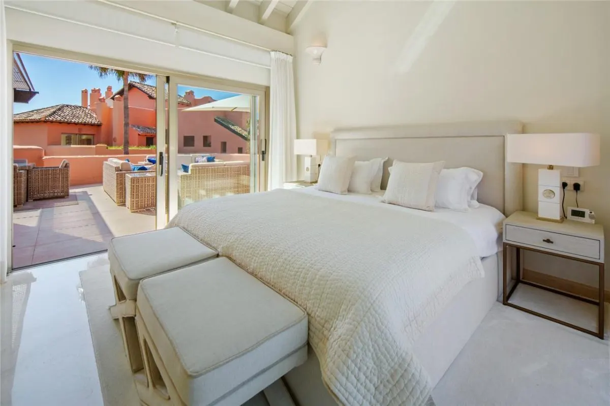 Panoramic Coastal Penthouse 127 — Sierra Blanca, Marbella view 12