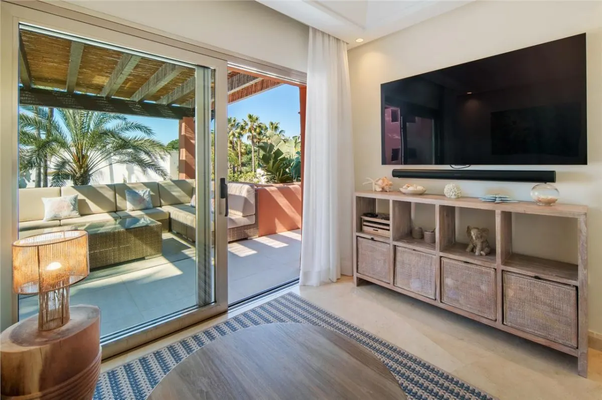 Panoramic Coastal Penthouse 127 — Sierra Blanca, Marbella view 5
