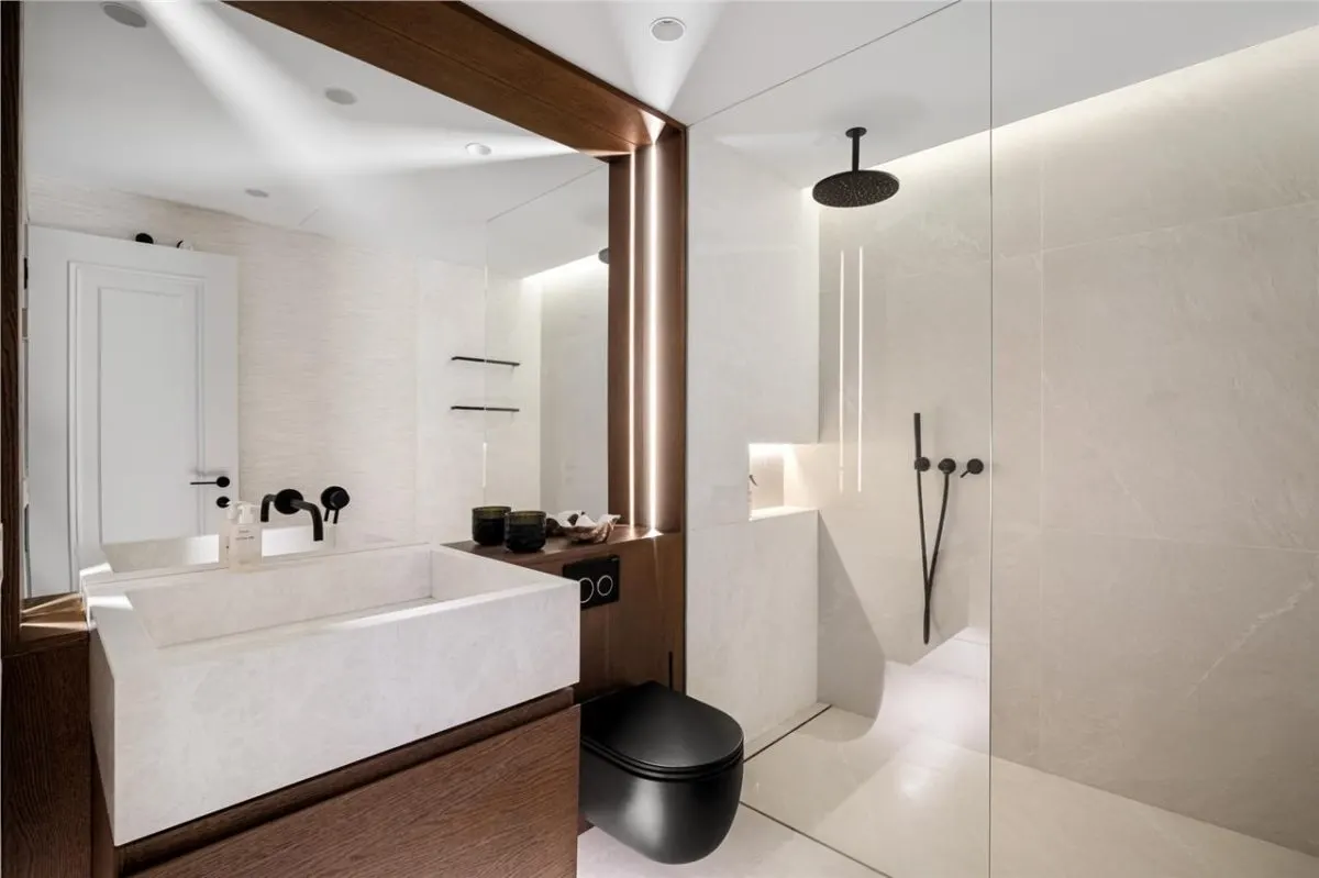 Panoramic Coastal Penthouse 152 — El Rosario, Marbella view 15