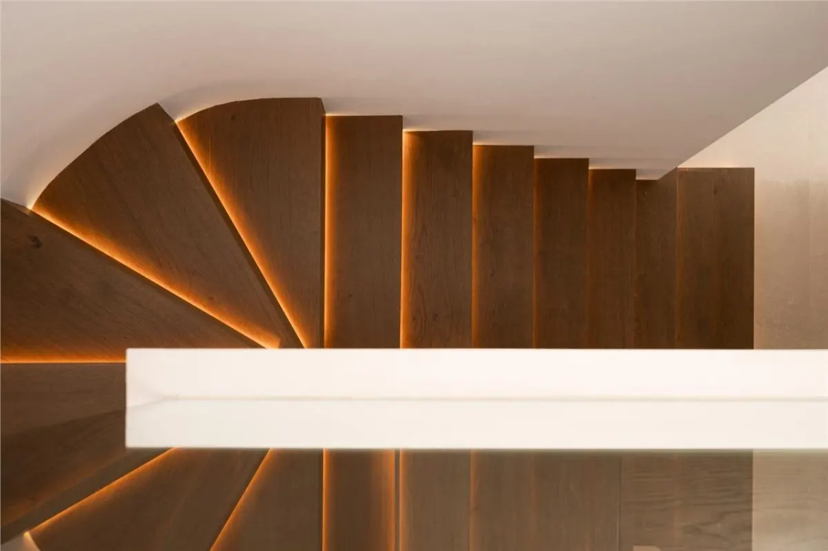 Panoramic Coastal Penthouse 152 — El Rosario, Marbella view 18