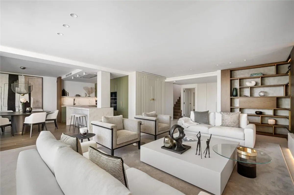 Panoramic Coastal Penthouse 152 — El Rosario, Marbella view 5