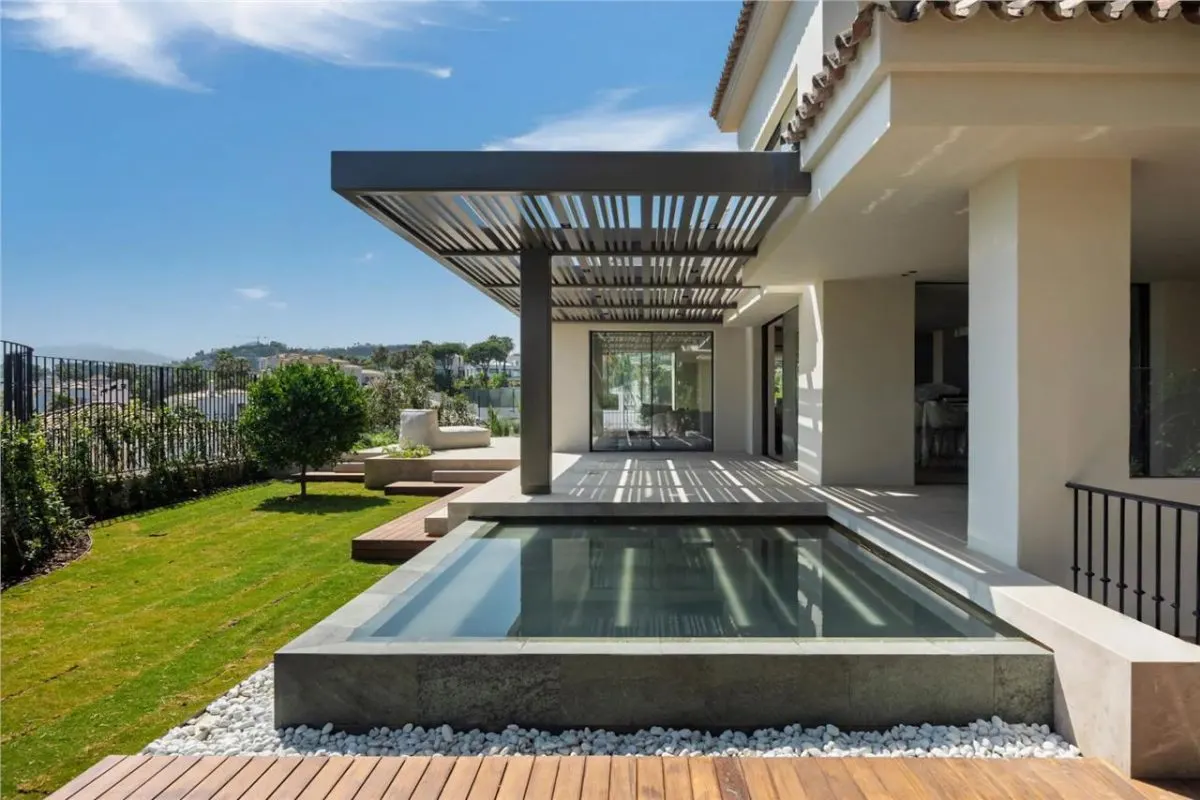 Villa Horizon 105 — Los Monteros Private Estate, Marbella view 4