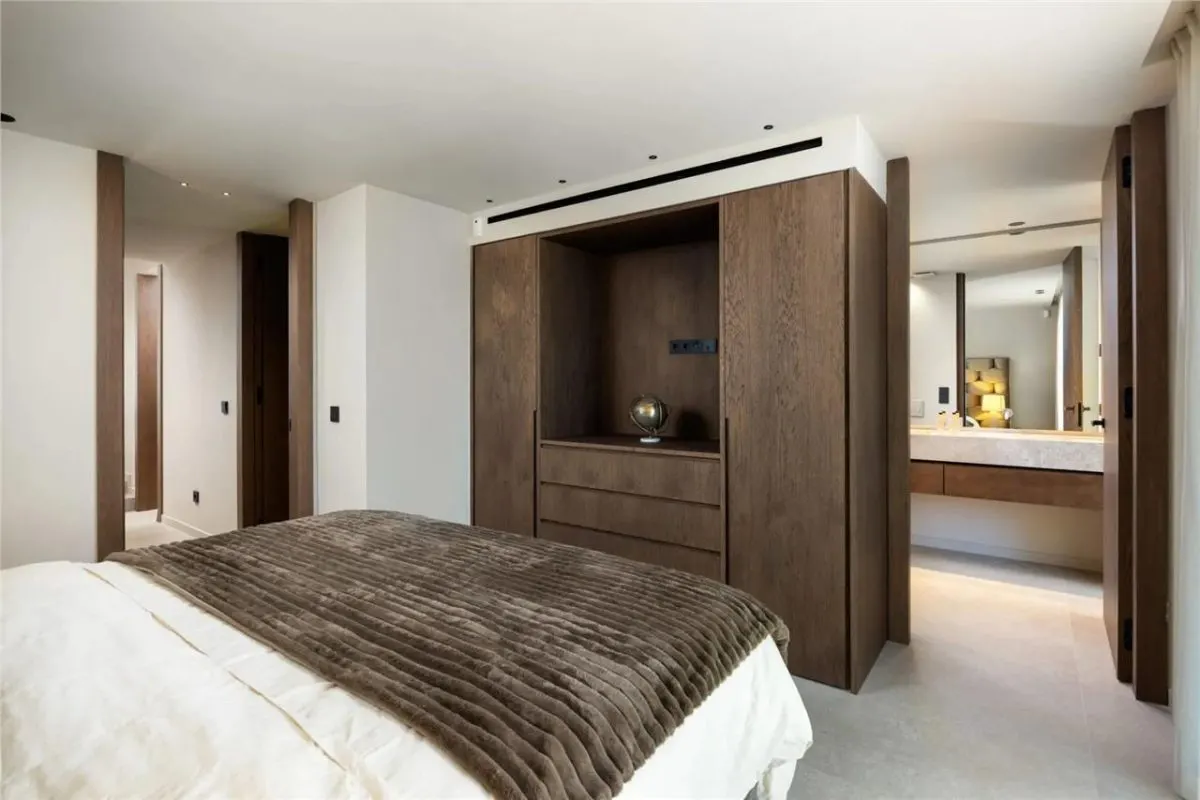 Villa Horizon 105 — Los Monteros Private Estate, Marbella view 9
