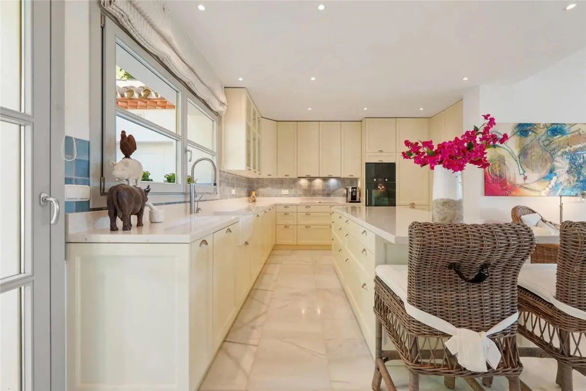 The Puerto Banús Architectural Residence 134 — Marbella view 13
