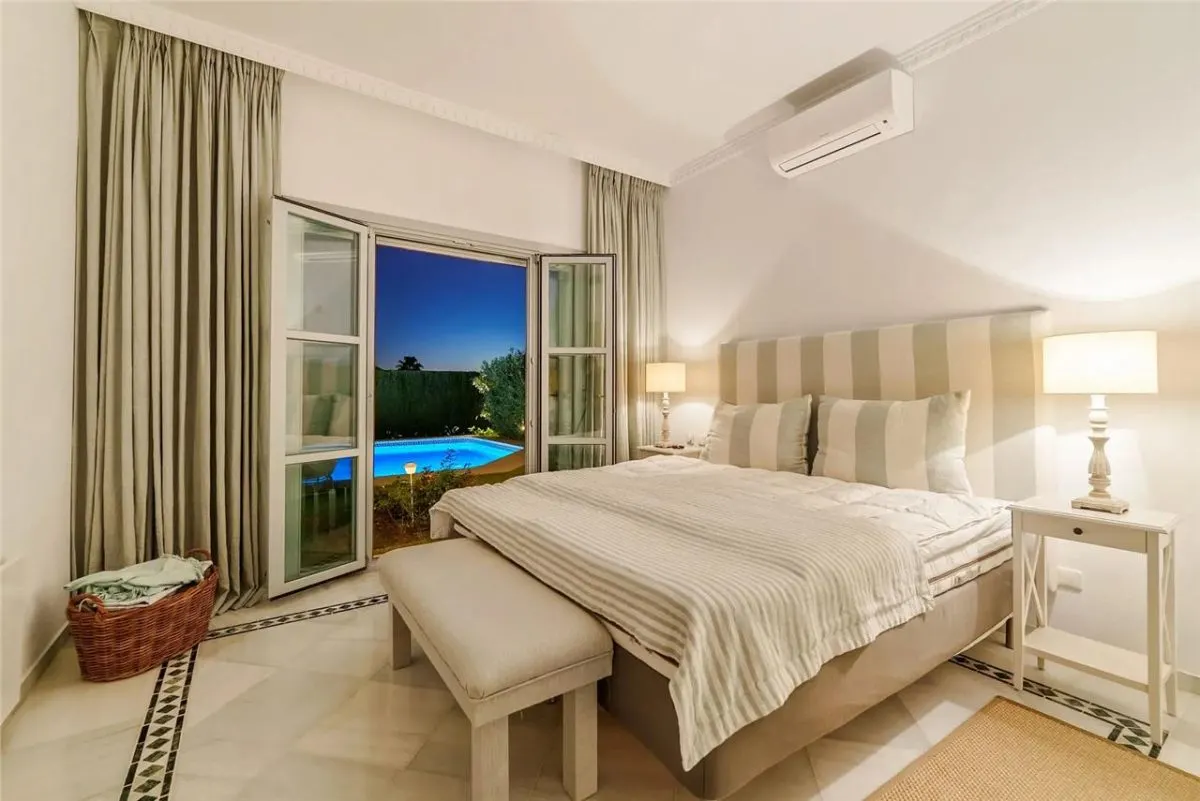 The Puerto Banús Architectural Residence 134 — Marbella view 7