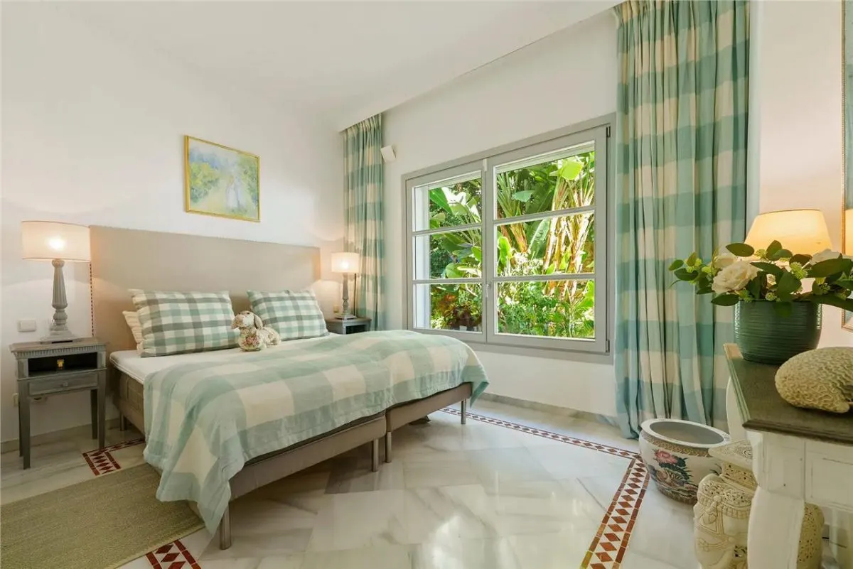 The Puerto Banús Architectural Residence 134 — Marbella view 8