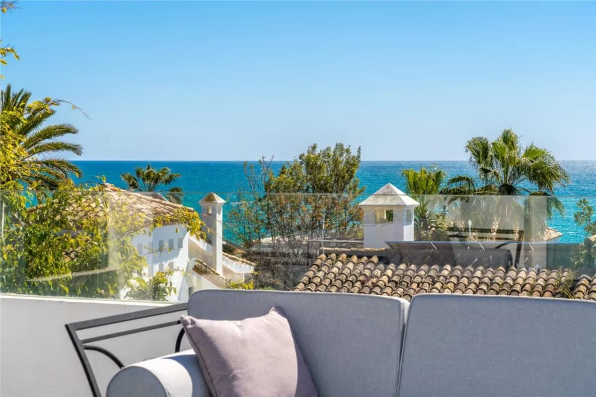 Panoramic Coastal Penthouse 62 — Sierra Blanca, Marbella view 4