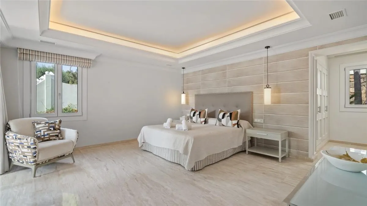 Villa Horizon 3 — Los Arqueros Private Estate, Benahavis view 25