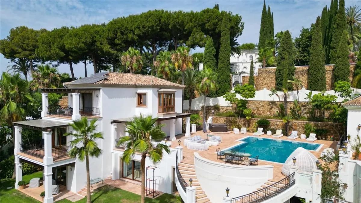 Villa Horizon 3 — Los Arqueros Private Estate, Benahavis view 4