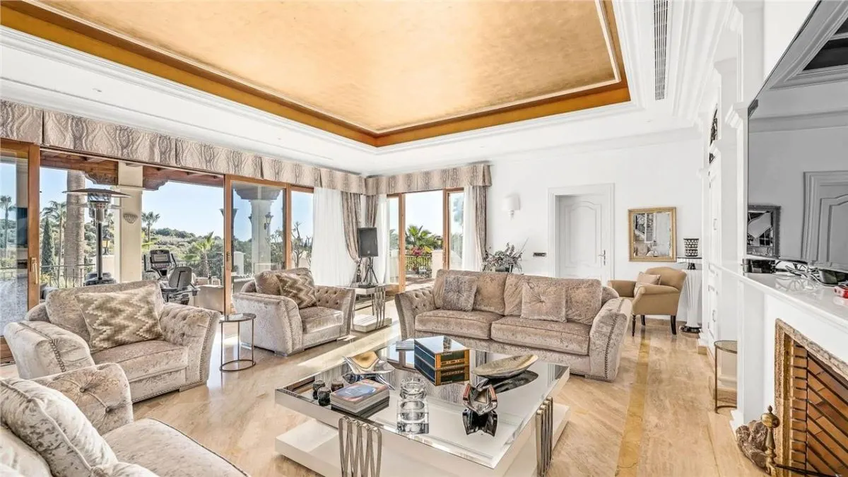 Villa Horizon 3 — Los Arqueros Private Estate, Benahavis view 10