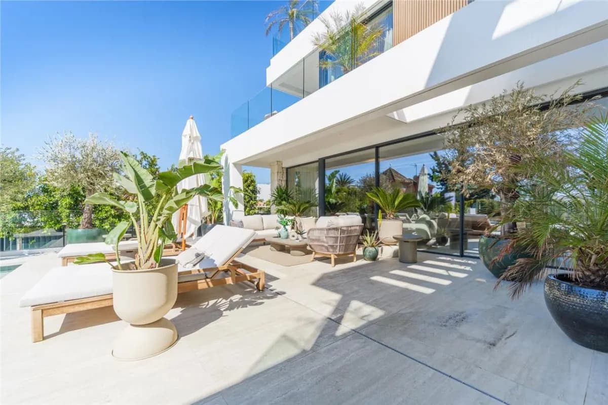 Villa Horizon 153 — Sierra Blanca Private Estate, Marbella view 12