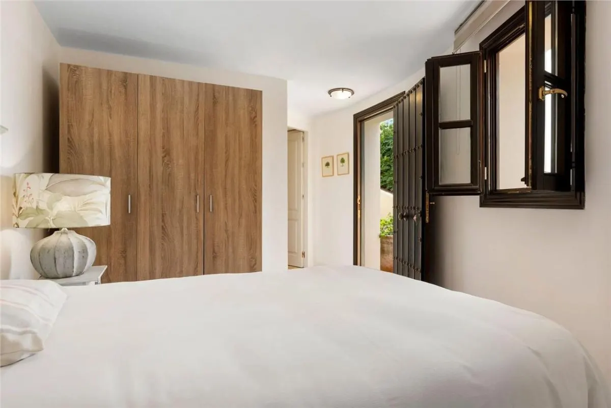 The Los Arqueros Architectural Residence 150 — Benahavis view 8